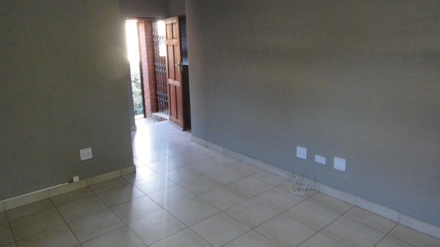 To Let 1 Bedroom Property for Rent in Die Bult North West